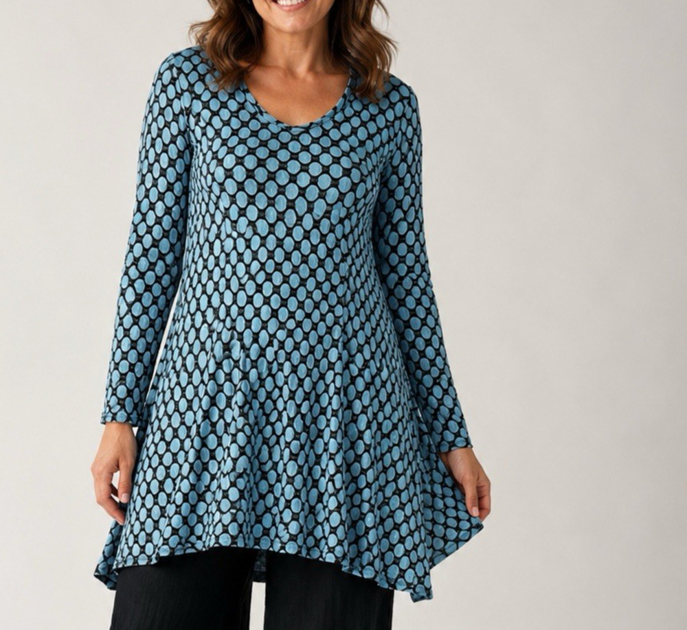 Lisa Bayne Textured Knit Tunic Medium Blue Black Lagenlook Flowy Artsy